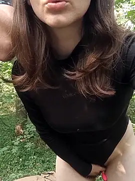 Snapshot of Niht_Angels chatting on September 15, 2025, 1:22 pm Niht Angels online show from September 15, 2025, 1:22 pm