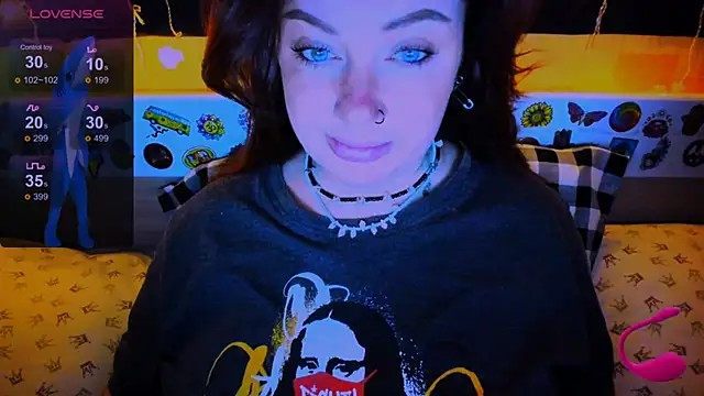 EllieOz online show from January 27, 2025, 2:57 pm