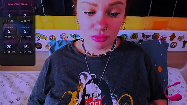 EllieOz online show from February 20, 2025, 12:04 pm