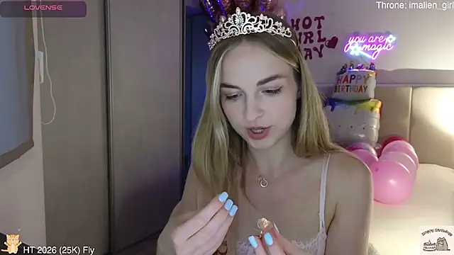 Snapshot of Miss_Aliannaa chatting on June 3, 2026, 6:35 pm Miss Aliannaa online show from June 3, 2026, 6:35 pm