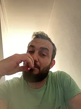 Snapshot of cosmin9000 chatting on November 1, 2025, 8:16 am cosmin9000 online show from November 1, 2025, 8:16 am