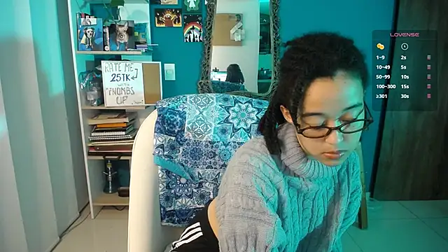 ela 0 online show from November 10, 2025, 1:04 am