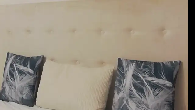 Snapshot of CassieHilton chatting on October 10, 2025, 7:02 pm CassieHilton online show from October 10, 2025, 7:02 pm