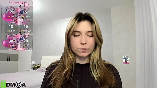 SweetMonicka online show from December 19, 2024, 5:08 pm