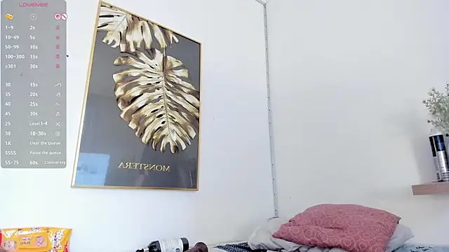 Amina hafsa online show from April 6, 2026, 7:15 pm