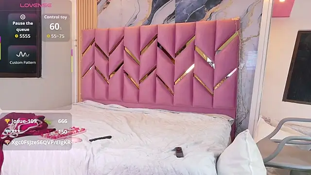 daddyissuesss  online show from October 15, 2025, 7:36 pm