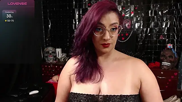 andreafetishx online show from March 6, 2025, 8:37 pm