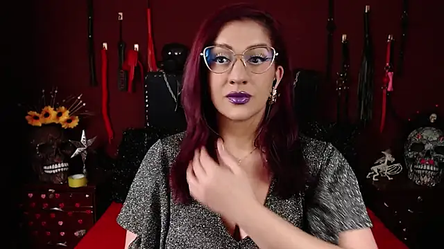 andreafetishx online show from February 25, 2026, 7:01 pm