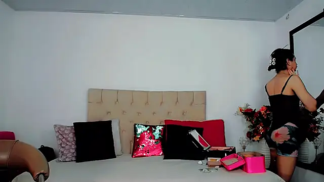 maria camilacms online show from October 17, 2025, 3:47 pm