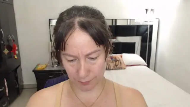 CATRINA-83 online show from January 15, 2026, 10:57 pm