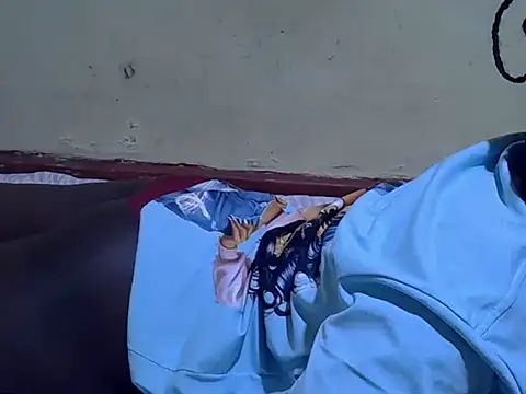 Snapshot of Medilina_01 chatting on October 25, 2025, 12:45 pm Medilina 01 online show from October 25, 2025, 12:45 pm