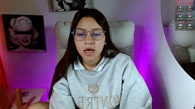 SamanthaRoldaan online show from October 2, 2025, 2:46 pm