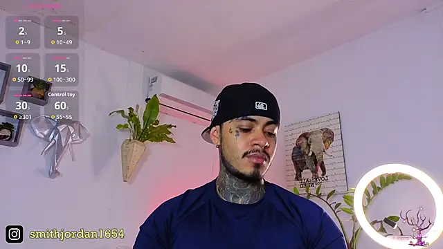 JordanSmiith  online show from October 7, 2025, 8:50 pm