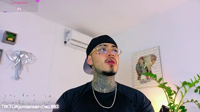 JordanSmiith  online show from March 12, 2026, 8:48 pm