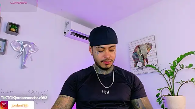 Snapshot of JordanSmiith_ chatting on June 16, 2026, 9:39 pm JordanSmiith online show from June 16, 2026, 9:39 pm