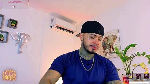 Snapshot of JordanSmiith_ chatting on July 6, 2026, 8:44 pm JordanSmiith online show from July 6, 2026, 8:44 pm