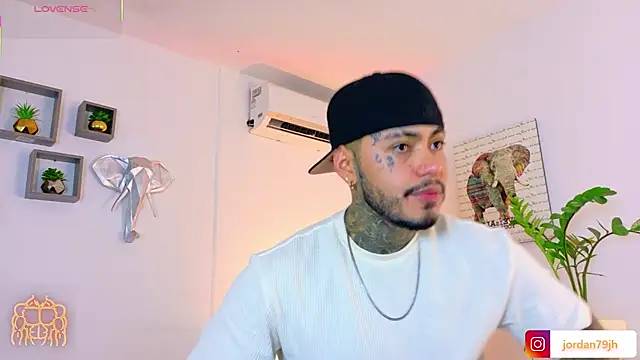 Snapshot of JordanSmiith_ chatting on July 9, 2026, 10:03 pm JordanSmiith online show from July 9, 2026, 10:03 pm
