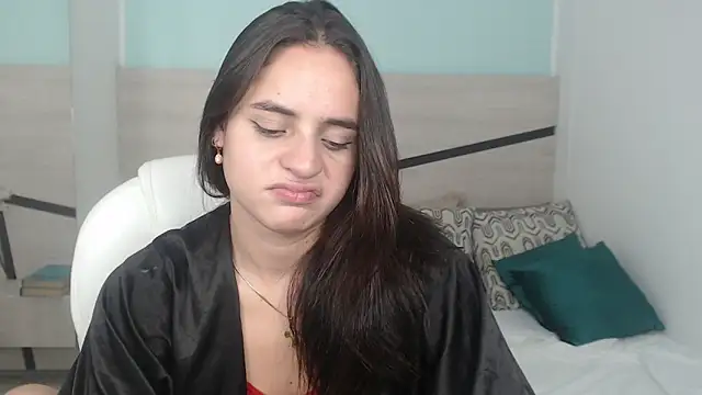 Snapshot of heidy_hoiss chatting on February 14, 2025, 11:53 pm heidy hoiss online show from February 14, 2025, 11:53 pm