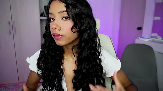 forever  young online show from October 7, 2025, 3:04 am