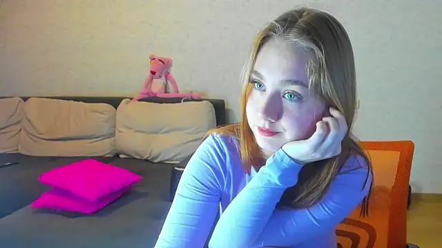 natali2550 online show from January 18, 2025, 2:03 am