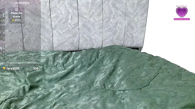 linda 33 online show from October 5, 2025, 11:57 pm