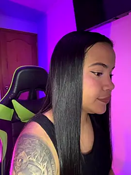 Snapshot of leila_22 chatting on September 29, 2025, 7:57 am leila 22 online show from September 29, 2025, 7:57 am