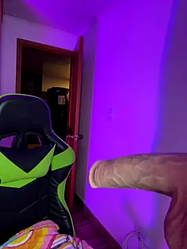 Snapshot of leila_22 chatting on November 3, 2025, 7:31 am leila 22 online show from November 3, 2025, 7:31 am