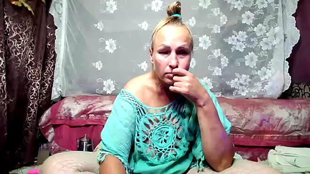 Alina Night 777 online show from September 18, 2025, 5:20 am