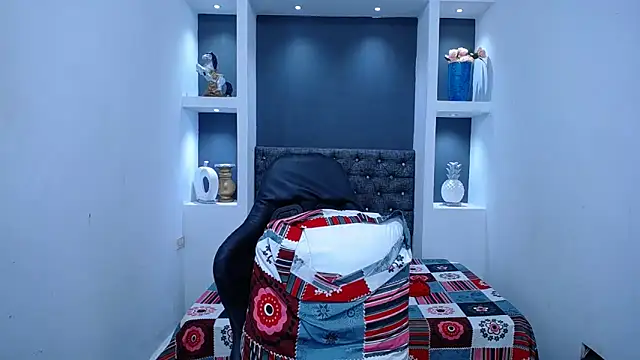 KatrinaQueen1 online show from January 22, 2025, 10:40 am