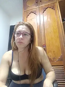 Snapshot of mademonsexy chatting on May 21, 2026, 2:18 am mademonsexy online show from May 21, 2026, 2:18 am