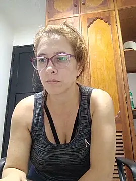 Snapshot of mademonsexy chatting on May 30, 2026, 12:52 am mademonsexy online show from May 30, 2026, 12:52 am