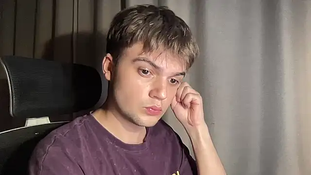 superfluboy  online show from October 26, 2025, 7:20 pm