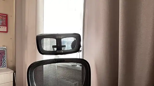 superfluboy  online show from November 5, 2025, 8:47 am