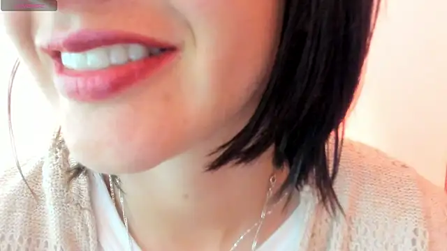 queen fetish online show from November 10, 2025, 4:17 pm