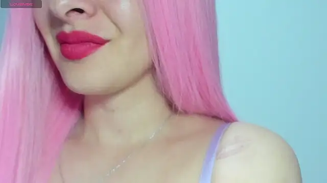 Snapshot of queen_fetish chatting on February 5, 2026, 10:20 am queen fetish online show from February 5, 2026, 10:20 am