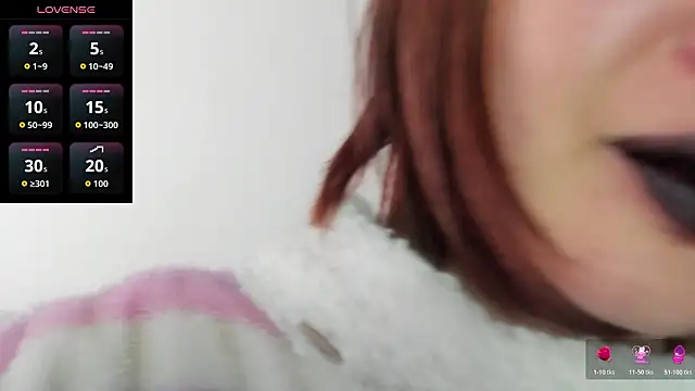 queen fetish online show from March 11, 2026, 4:35 pm