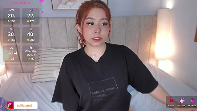 Snapshot of Atenea_cuteee chatting on January 17, 2026, 2:16 am Atenea cuteee online show from January 17, 2026, 2:16 am