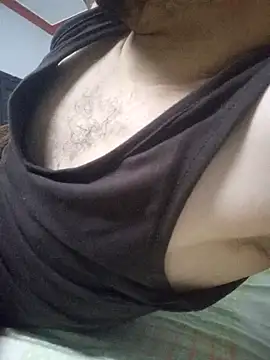 Snapshot of Arabian-B chatting on December 11, 2024, 12:55 pm Arabian-B online show from December 11, 2024, 12:55 pm