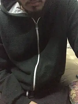 Snapshot of Arabian-B chatting on February 17, 2025, 4:15 pm Arabian-B online show from February 17, 2025, 4:15 pm