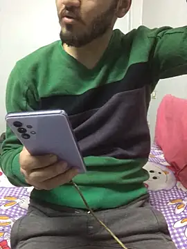 Snapshot of Arabian-B chatting on March 2, 2025, 7:56 pm Arabian-B online show from March 2, 2025, 7:56 pm