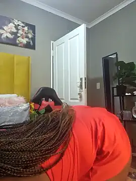 Bustygoddess32 online show from December 31, 2024, 8:23 pm
