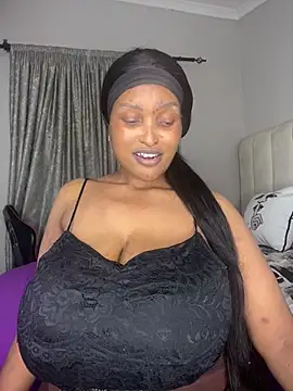 Snapshot of Bustygoddess32 chatting on July 6, 2026, 10:34 pm Bustygoddess32 online show from July 6, 2026, 10:34 pm