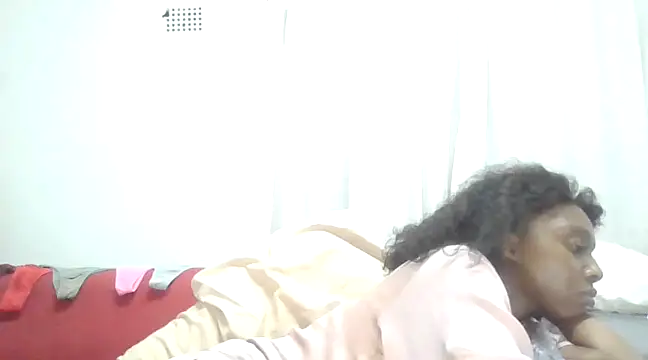 Snapshot of Sexxybella27 chatting on December 28, 2024, 11:59 pm Sexxybella27 online show from December 28, 2024, 11:59 pm