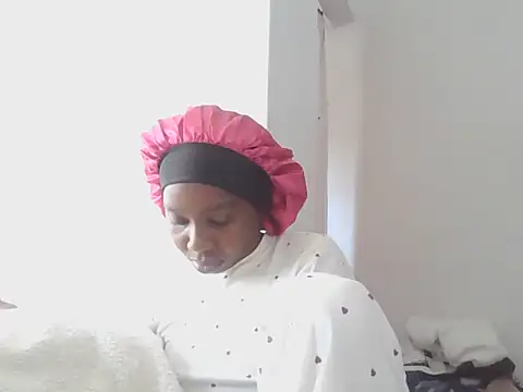 Snapshot of Sexxybella27 chatting on September 21, 2025, 12:51 pm Sexxybella27 online show from September 21, 2025, 12:51 pm