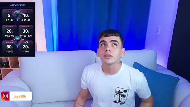 Snapshot of Jey_keler1 chatting on October 14, 2025, 11:16 pm Jey keler1 online show from October 14, 2025, 11:16 pm