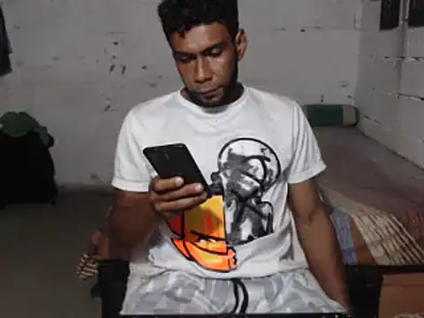 Snapshot of erik_alexander chatting on December 21, 2024, 3:47 am erik alexander online show from December 21, 2024, 3:47 am