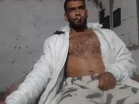 Snapshot of erik_alexander chatting on January 6, 2025, 3:20 am erik alexander online show from January 6, 2025, 3:20 am