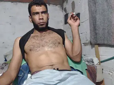 Snapshot of erik_alexander chatting on January 26, 2025, 12:05 am erik alexander online show from January 26, 2025, 12:05 am