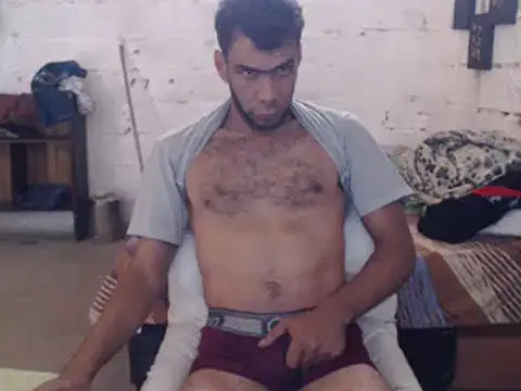 Snapshot of erik_alexander chatting on February 14, 2025, 7:02 pm erik alexander online show from February 14, 2025, 7:02 pm