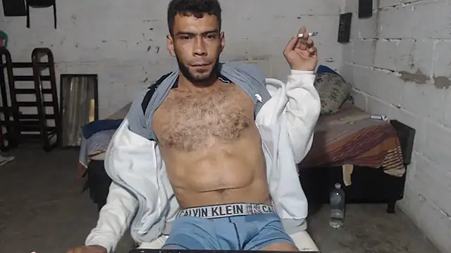 Snapshot of erik_alexander chatting on October 22, 2025, 6:02 am erik alexander online show from October 22, 2025, 6:02 am